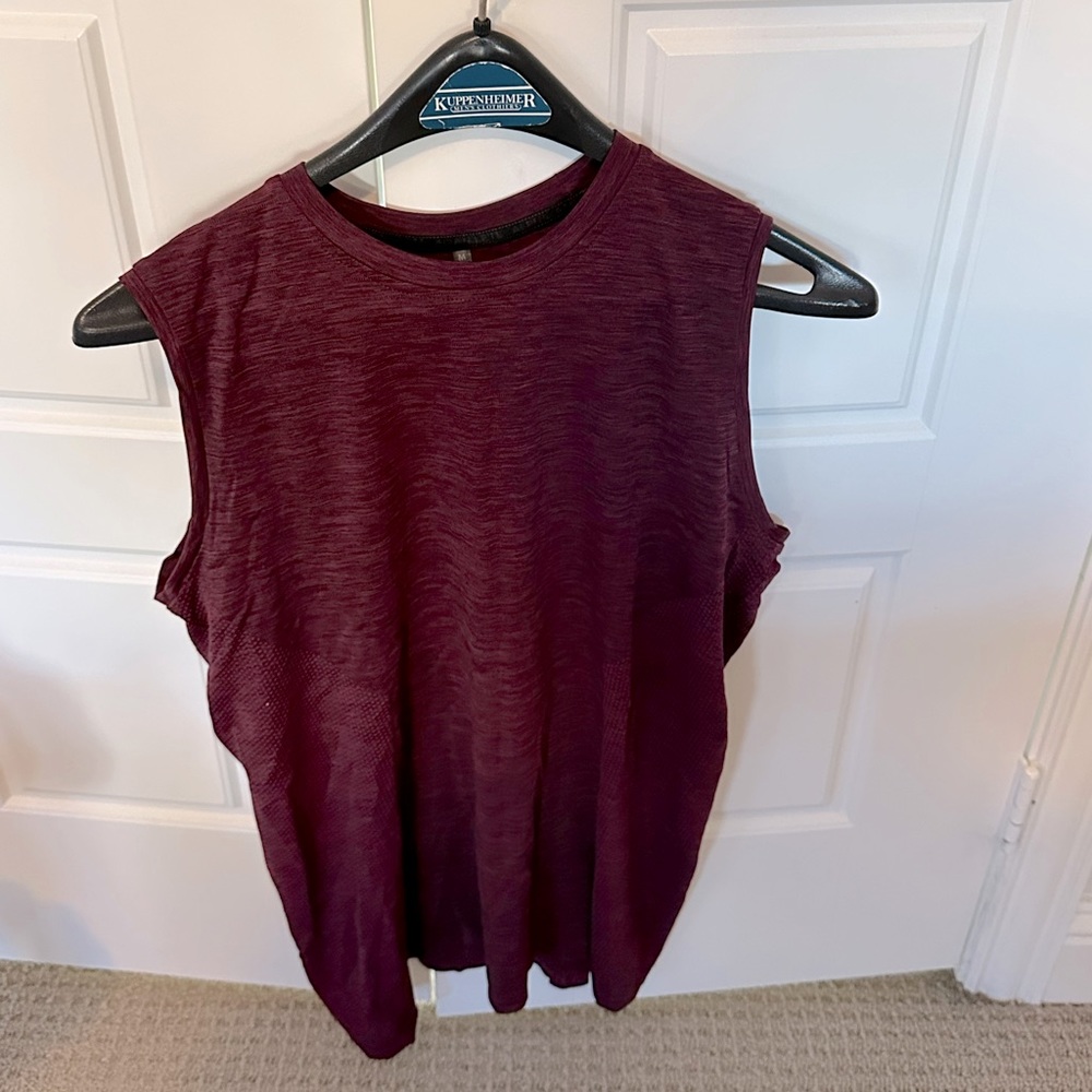 ALPHALETE Tank Top Size Medium